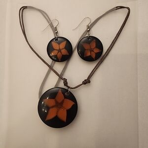 Fashion Jewelry Necklace Earring Set Women's Leather Cord Flower Design Brown